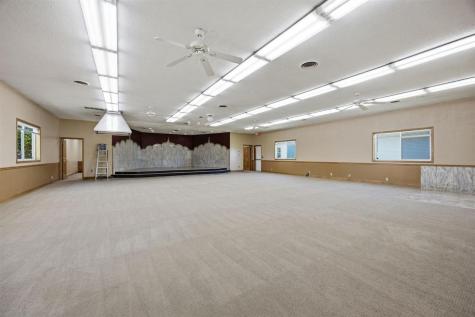 1700 SW Naoma Drive Cedar Rapids IA 52404