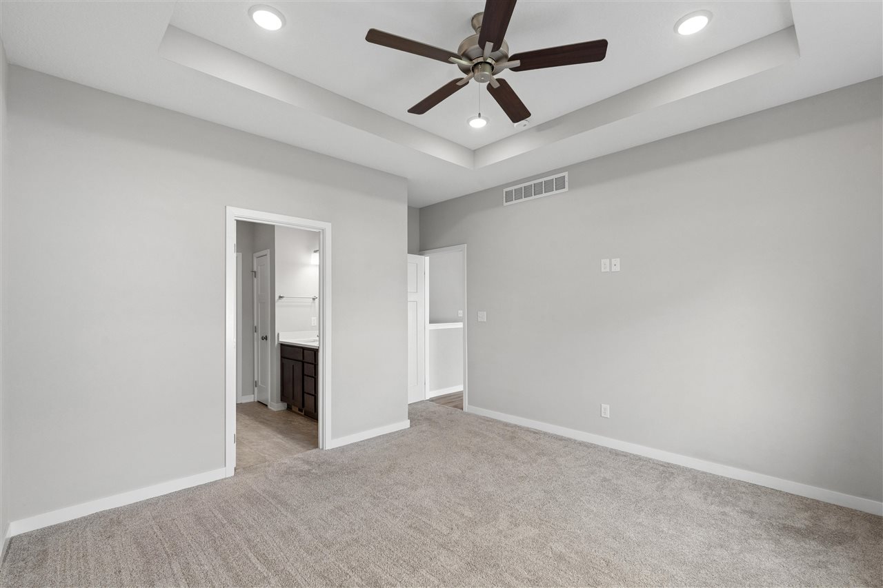 1306 NW 33rd Lane Ankeny IA 50023