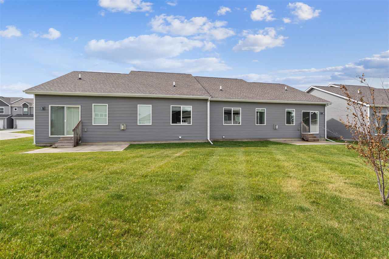 1306 NW 33rd Lane Ankeny IA 50023
