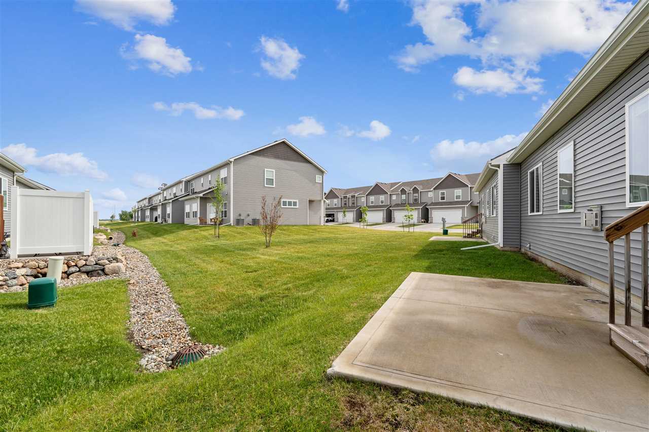 1306 NW 33rd Lane Ankeny IA 50023