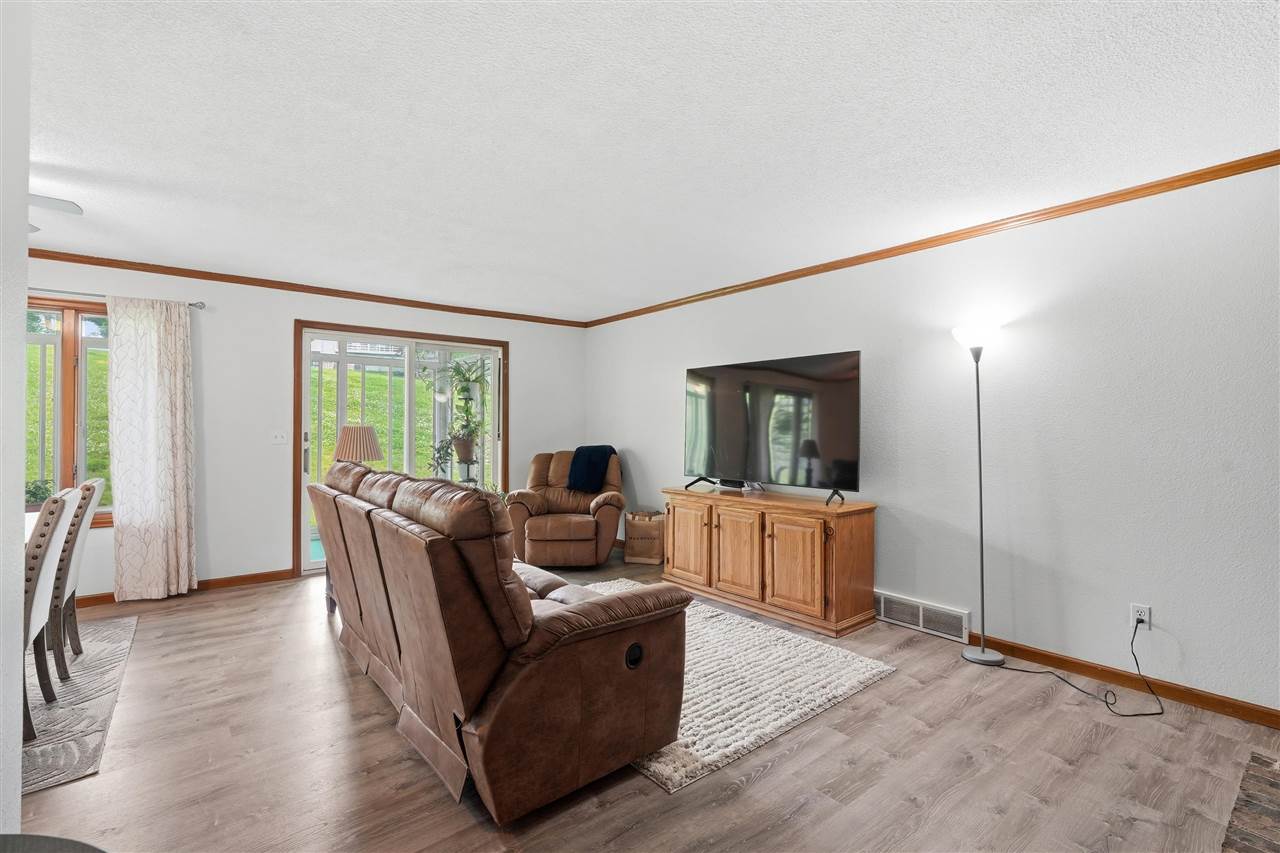 1732 Pikes Peak Court NE Cedar Rapids IA 52402