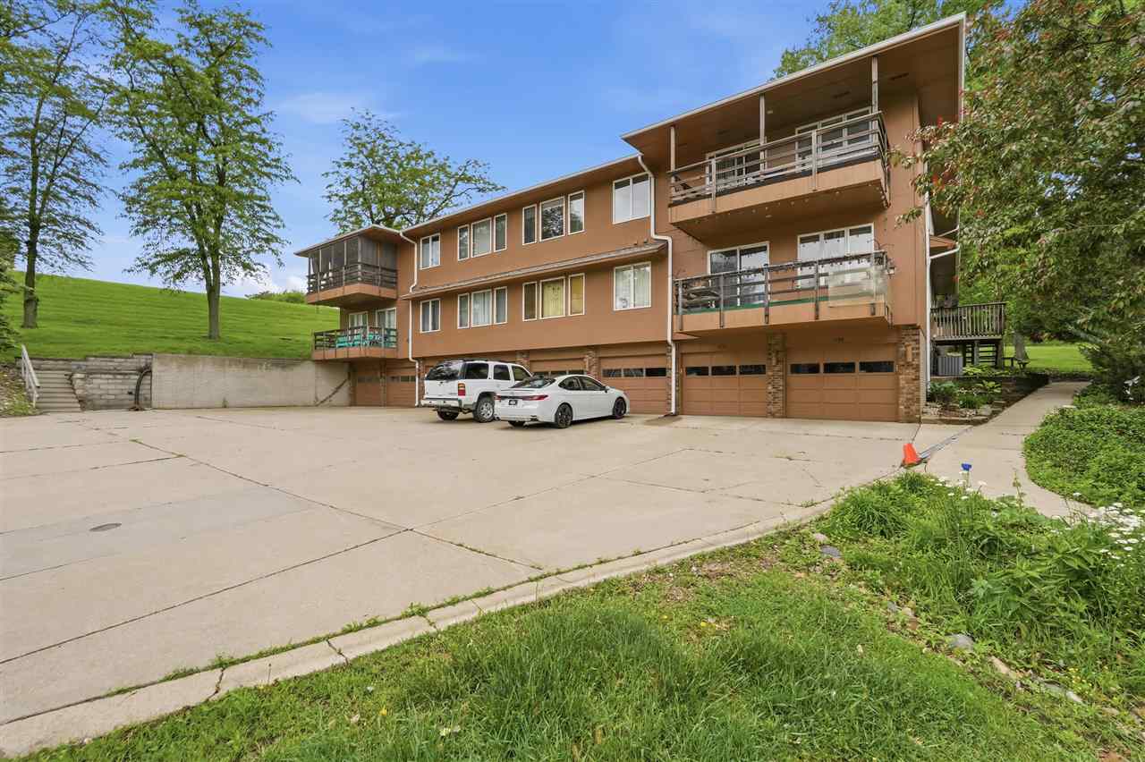 1732 Pikes Peak Court NE Cedar Rapids IA 52402