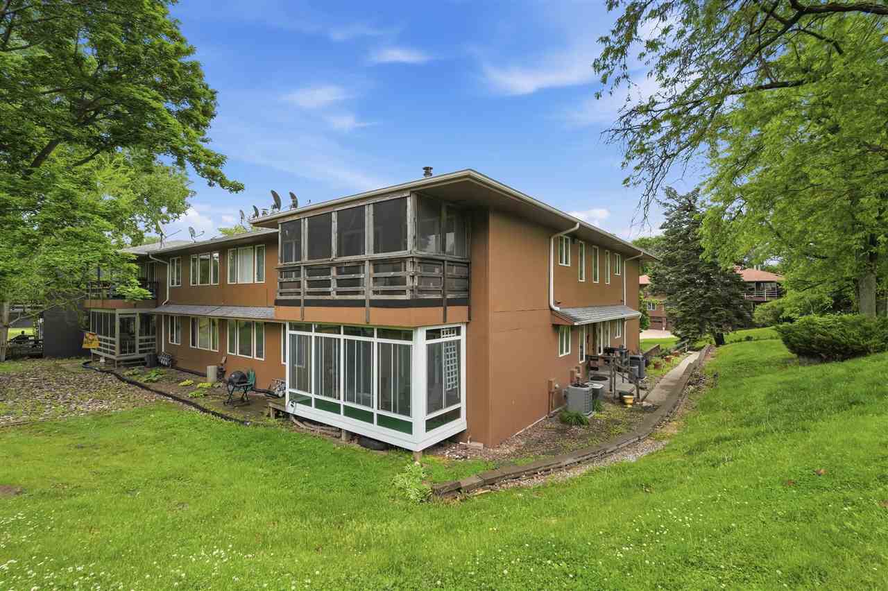 1732 Pikes Peak Court NE Cedar Rapids IA 52402