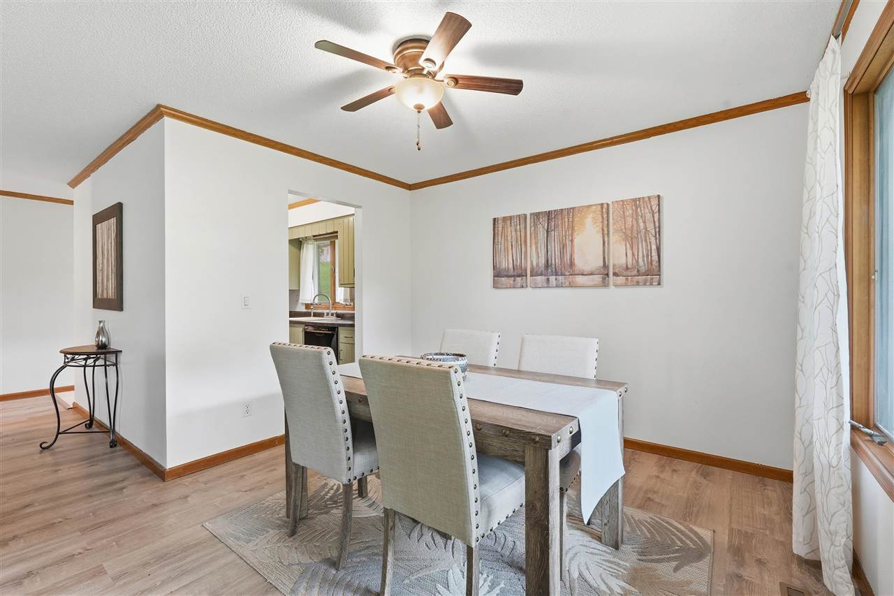 1732 Pikes Peak Court NE Cedar Rapids IA 52402