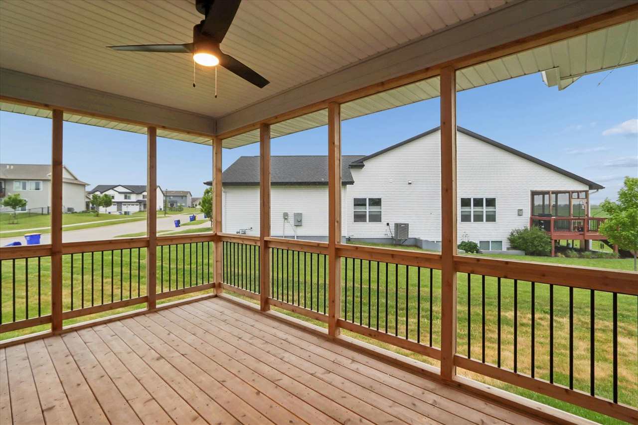 791 Clover Hill Drive North Liberty IA 52317