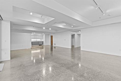 404 E College Street Iowa City IA 52240
