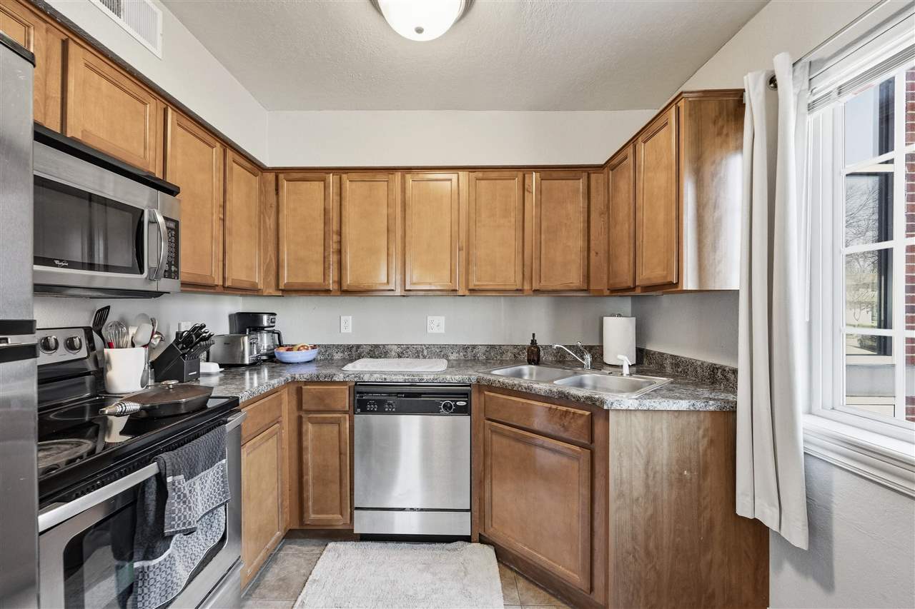 200 Grandview Court Iowa City IA 52246