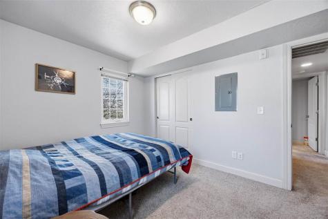 200 Grandview Court Iowa City IA 52246
