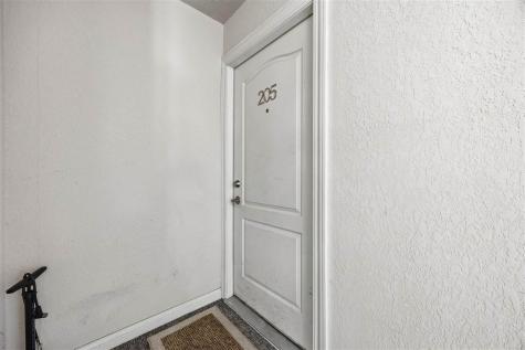 200 Grandview Court Iowa City IA 52246