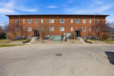 200 Grandview Court Iowa City IA 52246