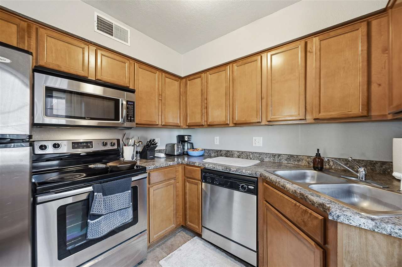 200 Grandview Court Iowa City IA 52246