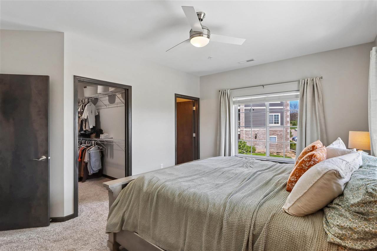 2869 Spring Rose Circle Coralville IA 52241
