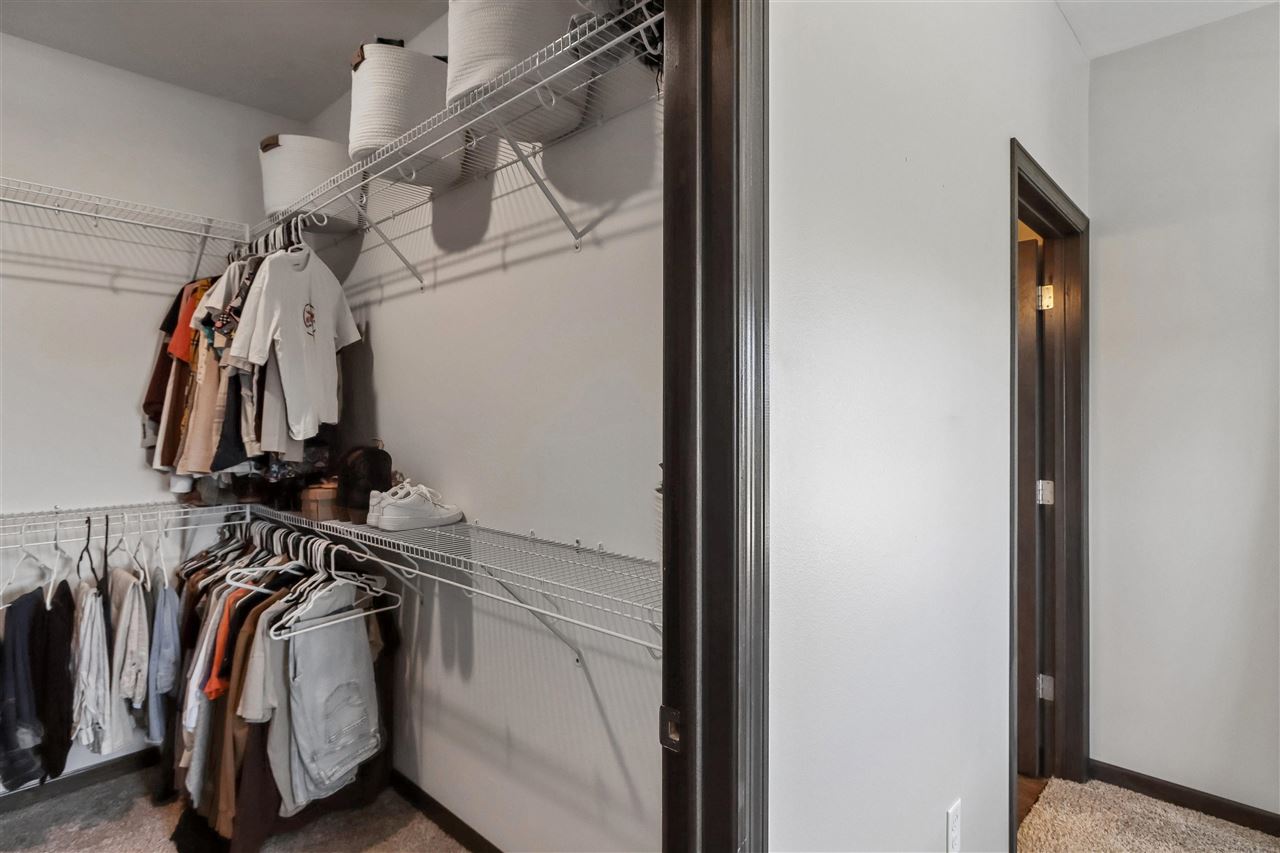 2869 Spring Rose Circle Coralville IA 52241