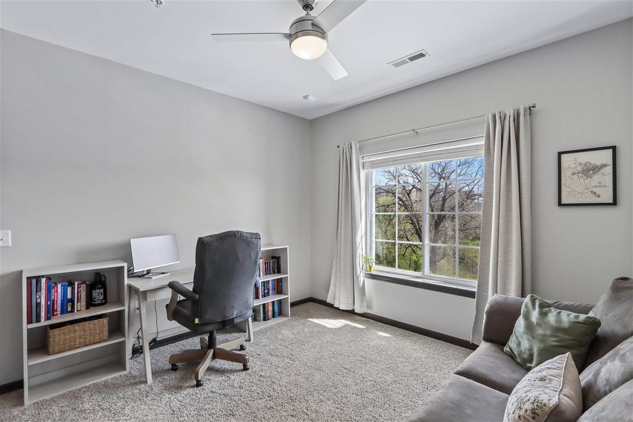 2869 Spring Rose Circle Coralville IA 52241