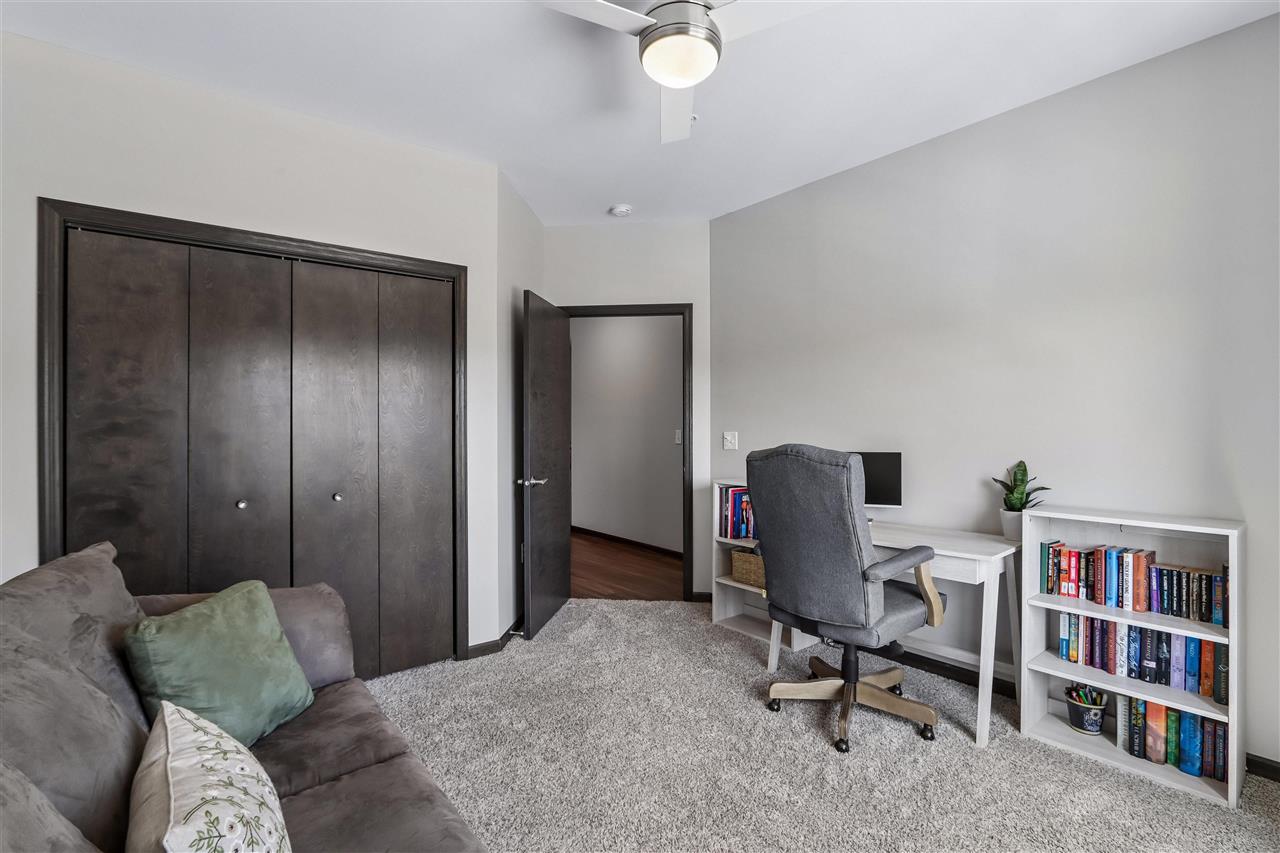 2869 Spring Rose Circle Coralville IA 52241