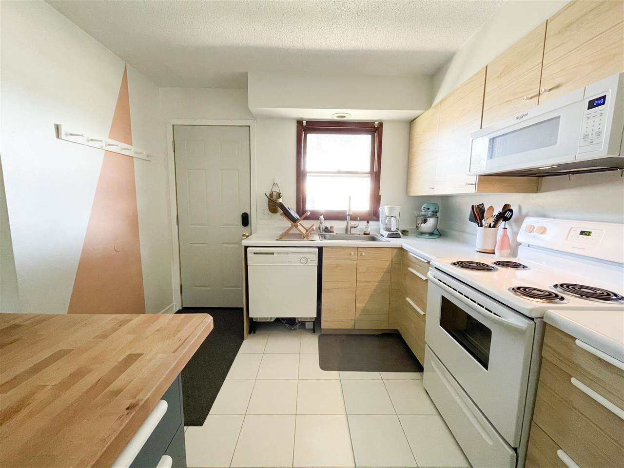 412 Westgate Street Iowa City IA 52246