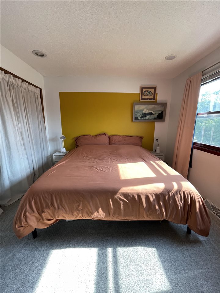 412 Westgate Street Iowa City IA 52246