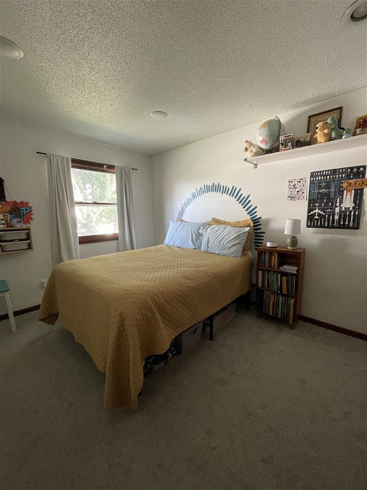 412 Westgate Street Iowa City IA 52246