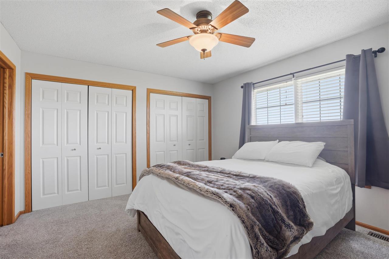53 Thistle Court Iowa City IA 52240