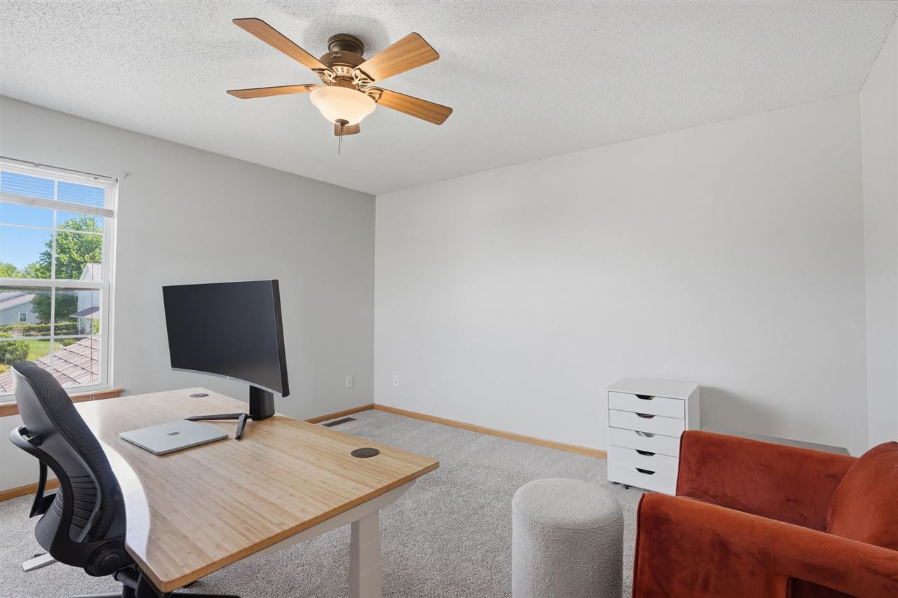 53 Thistle Court Iowa City IA 52240