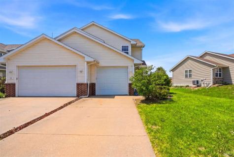 53 Thistle Court Iowa City IA 52240