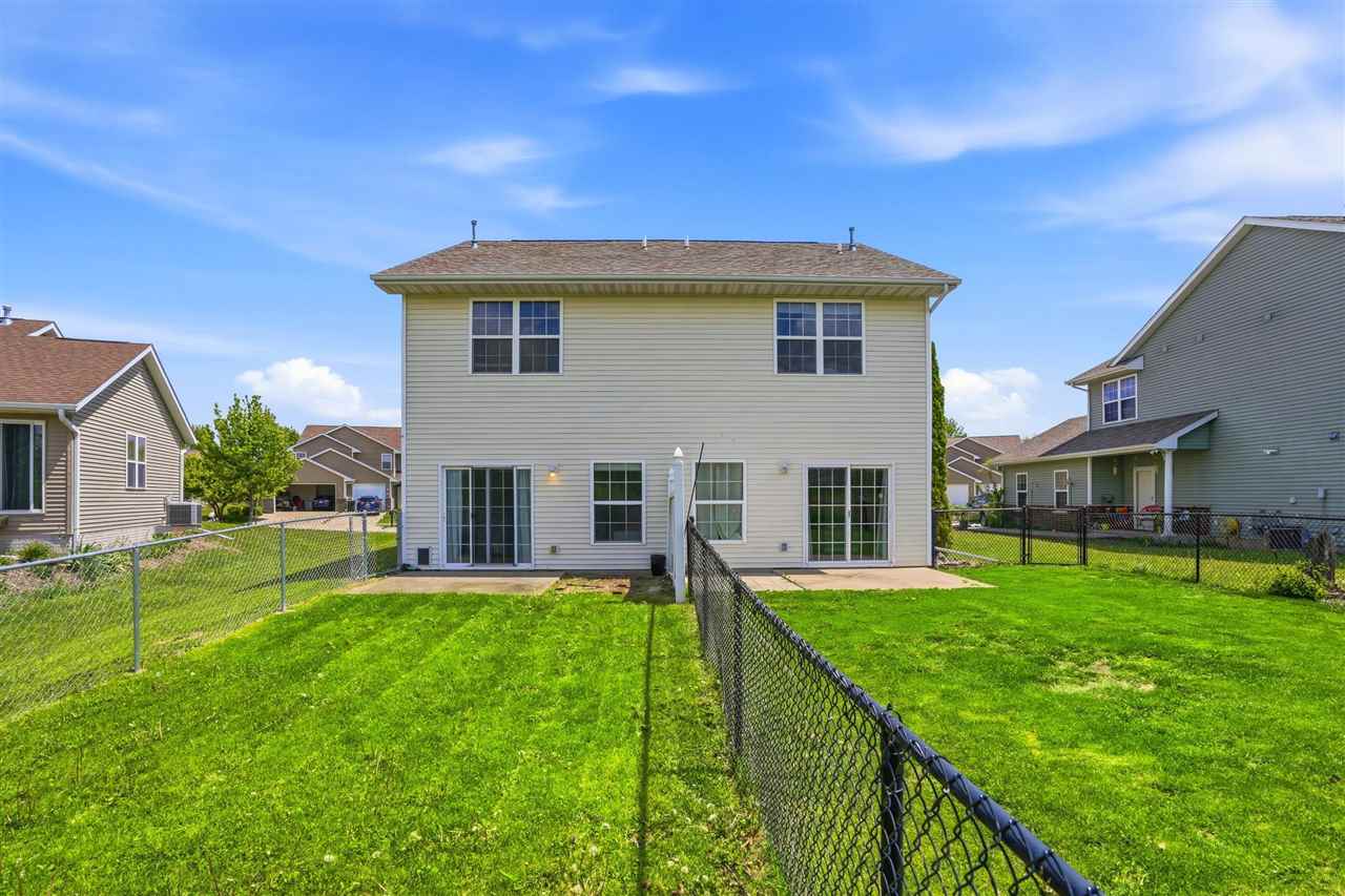 53 Thistle Court Iowa City IA 52240
