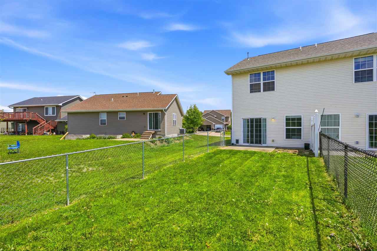 53 Thistle Court Iowa City IA 52240