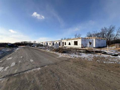 4428 Deer Creek Road Iowa City IA 52246