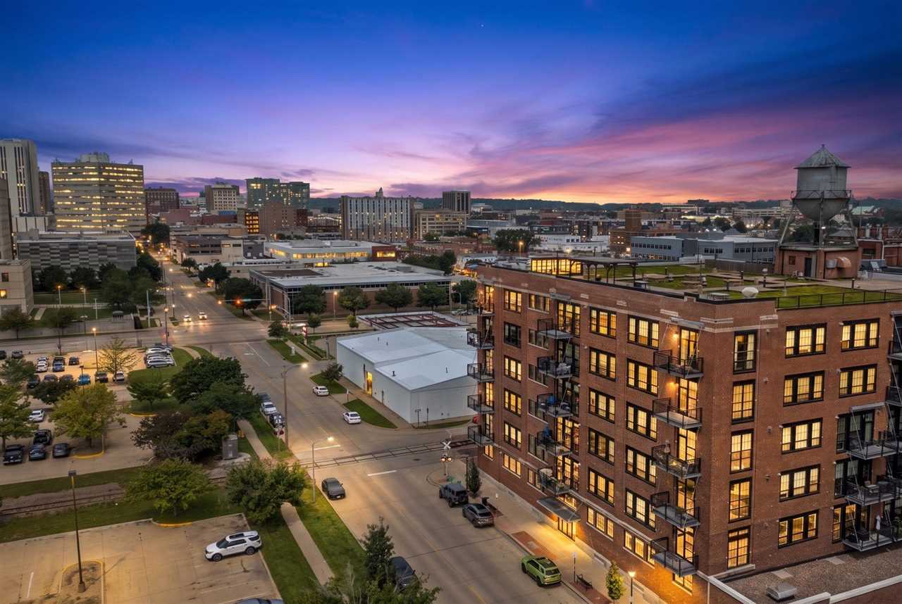 900 2nd Street Cedar Rapids IA 52401