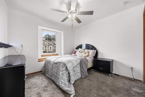 1050 Twilight Drive North Liberty IA 52317
