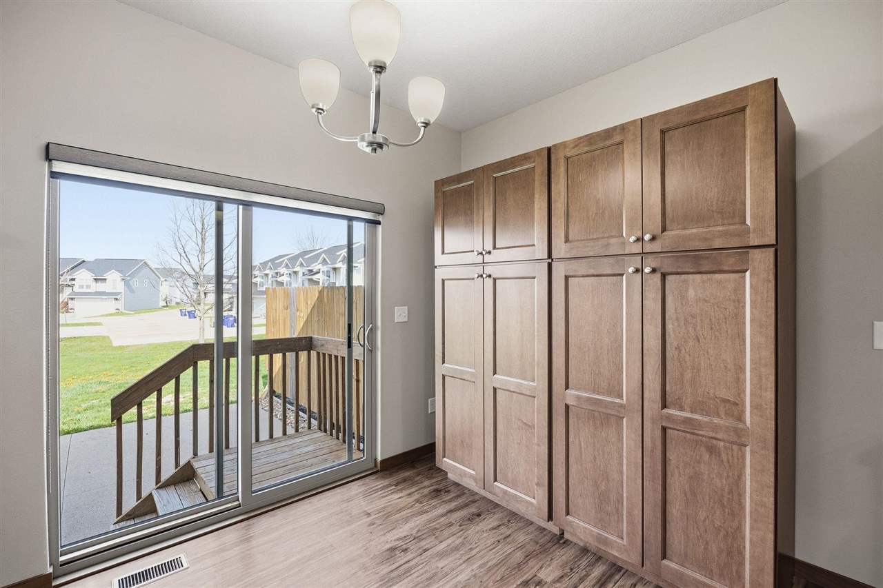 329 Windflower Lane Solon IA 52333