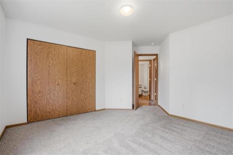 143 S Scott Boulevard Iowa City IA 52246