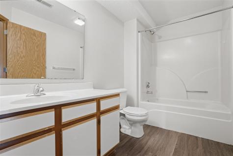 143 S Scott Boulevard Iowa City IA 52246