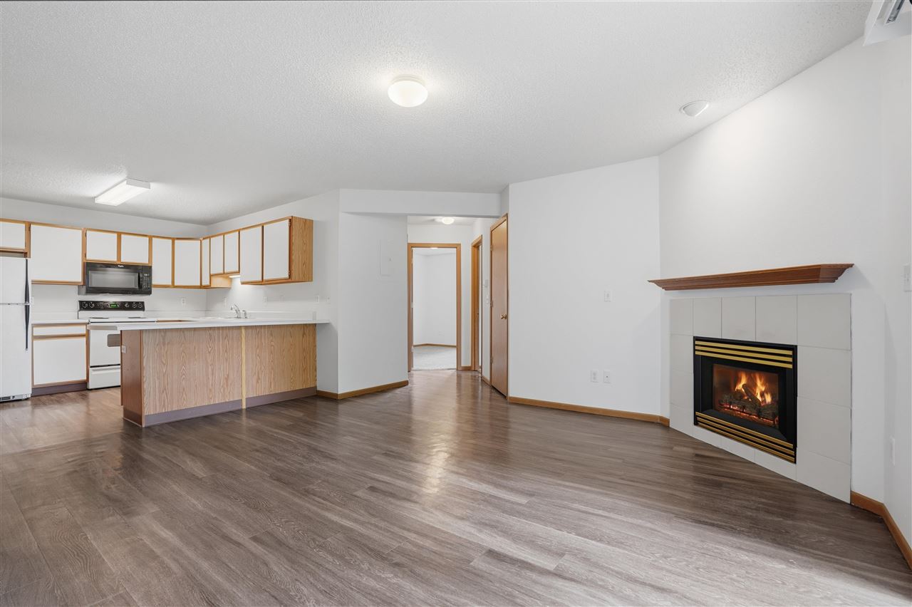 143 S Scott Boulevard Iowa City IA 52246