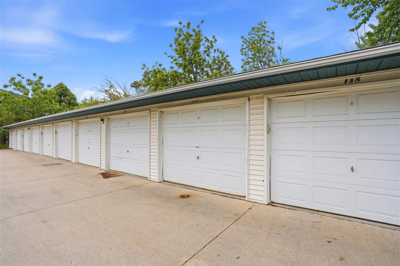 143 S Scott Boulevard Iowa City IA 52246