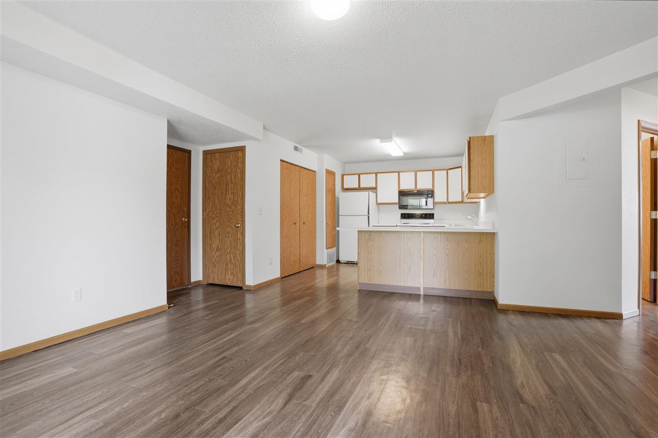 143 S Scott Boulevard Iowa City IA 52246
