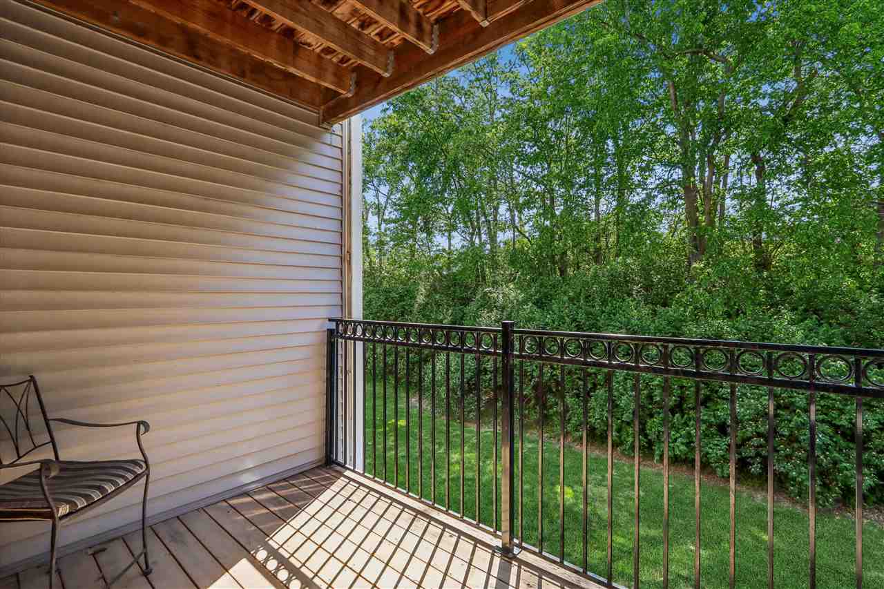 1092 Walnut Avenue Riverside IA 52327
