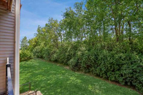1092 Walnut Avenue Riverside IA 52327