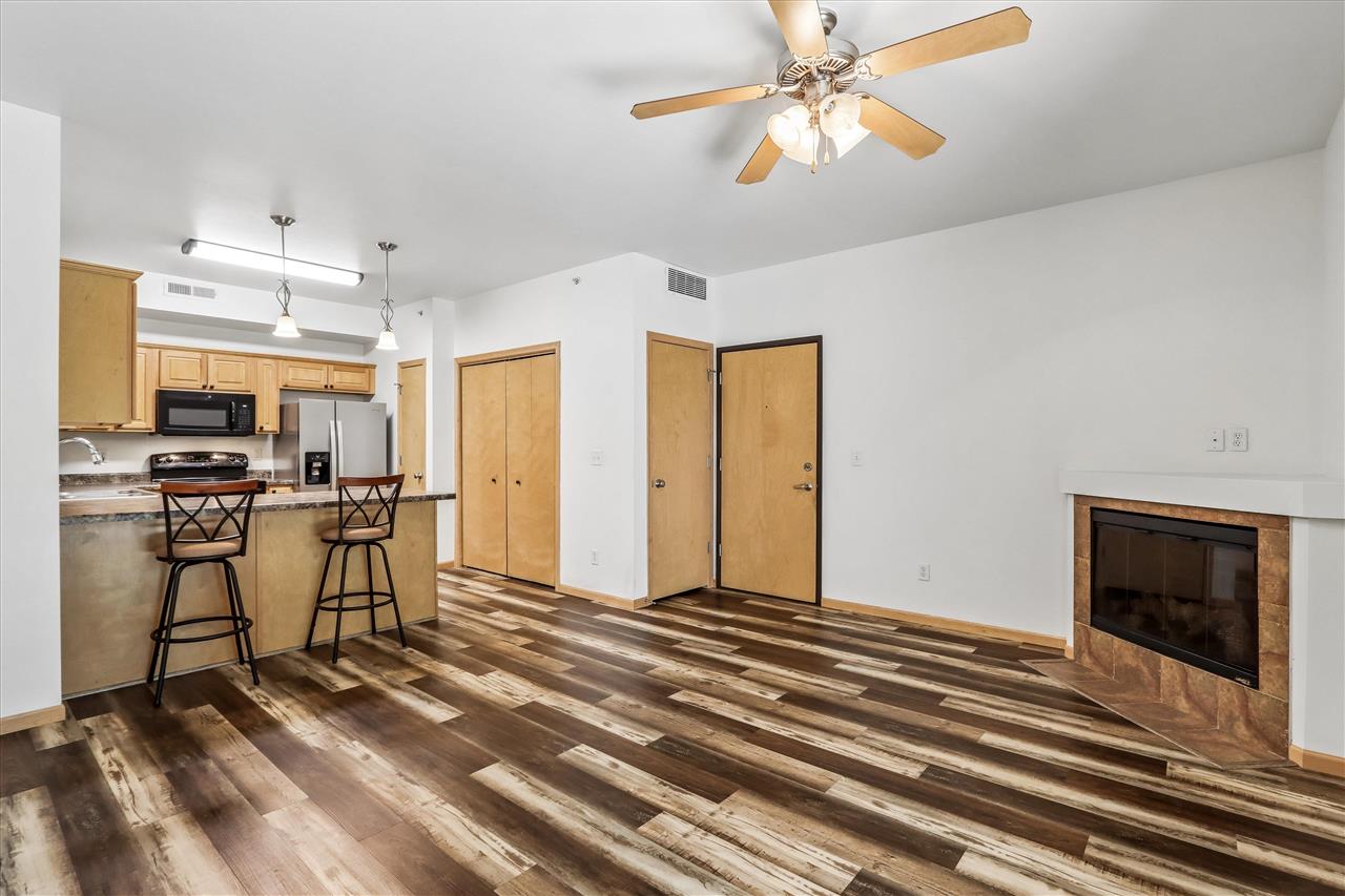 1092 Walnut Avenue Riverside IA 52327