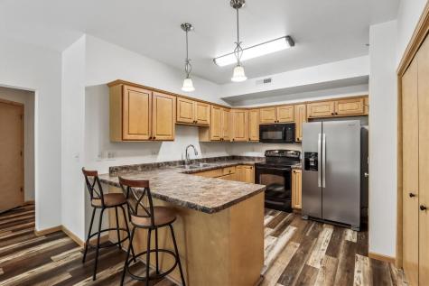 1092 Walnut Avenue Riverside IA 52327
