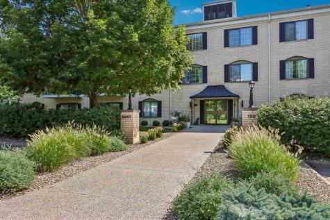 150 Thompson Drive SE Cedar Rapids IA 52403