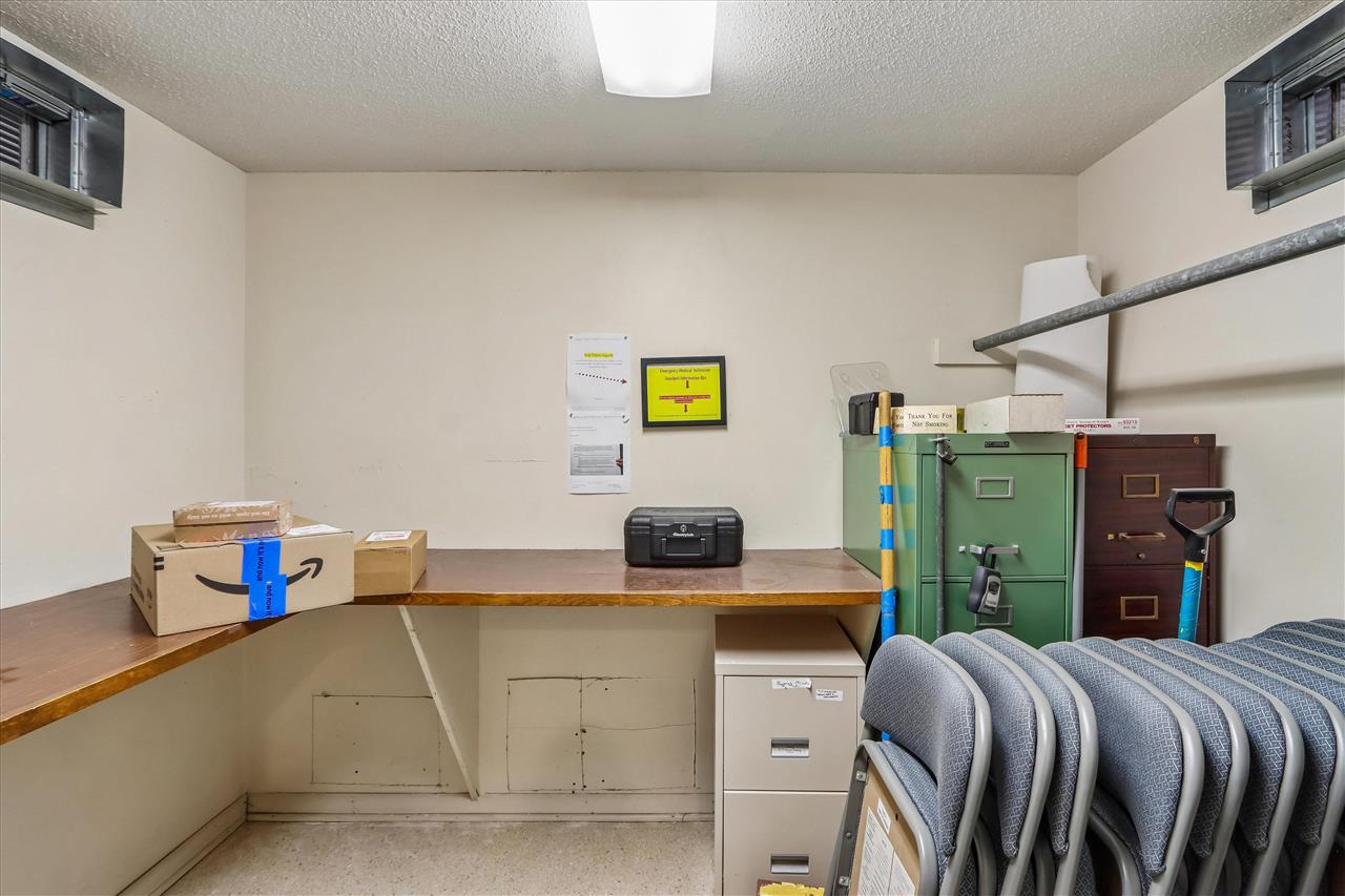 150 Thompson Drive SE Cedar Rapids IA 52403