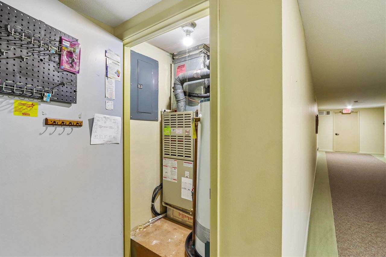 150 Thompson Drive SE Cedar Rapids IA 52403