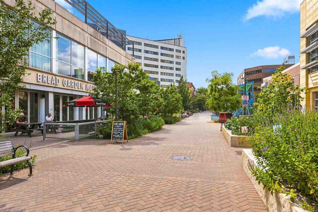 221 E College Iowa City IA 52246