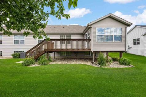 6341 Quail Ridge Drive SW Cedar Rapids IA 52404