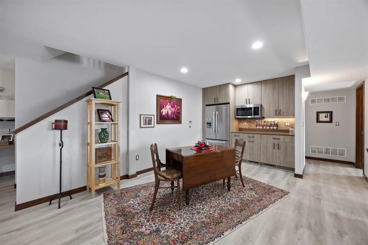 1659 Clifford Lane Iowa City IA 52240