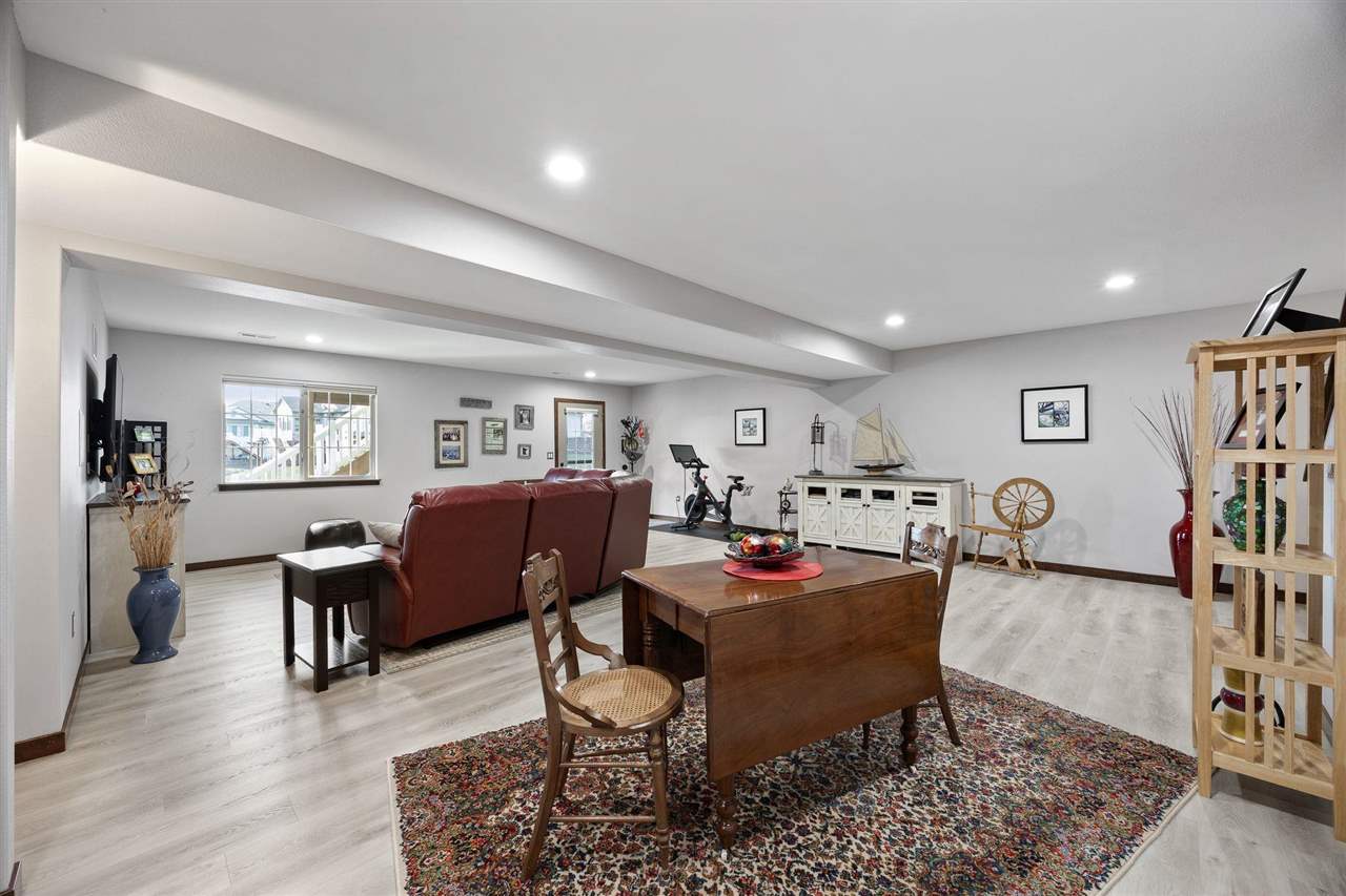 1659 Clifford Lane Iowa City IA 52240
