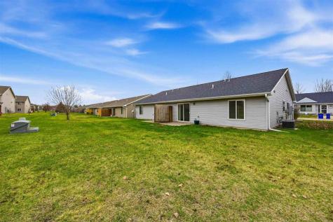 1485 Jaylen Lane North Liberty IA 52317