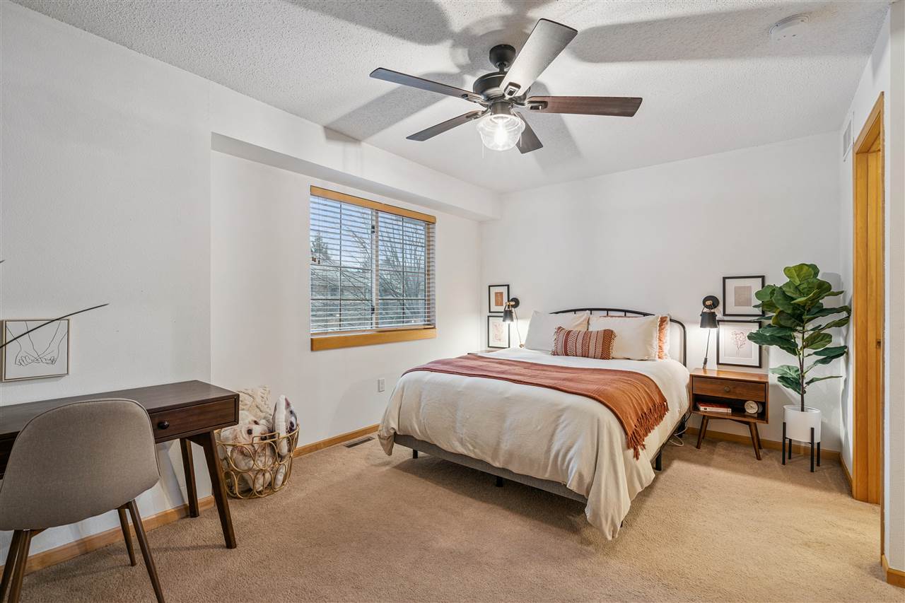 2325 Mulberry Street Coralville IA 52241