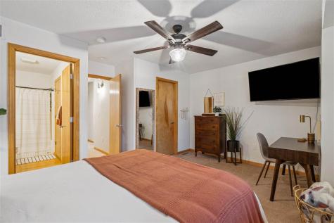 2325 Mulberry Street Coralville IA 52241